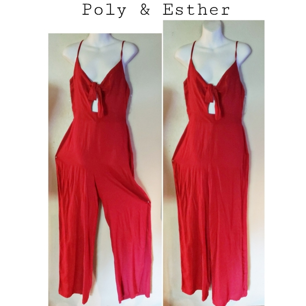 Poly & Esther red wide-leg jumpsuit.  Sz Med